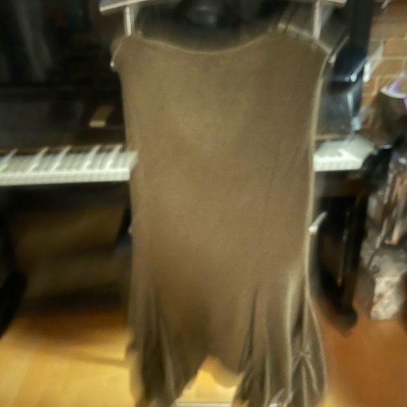 Papillon Olive Knit Tunic - Picture 5 of 8